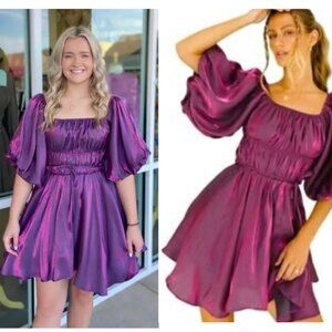 Peach Love shimmering Puff Sleeve Dress size M